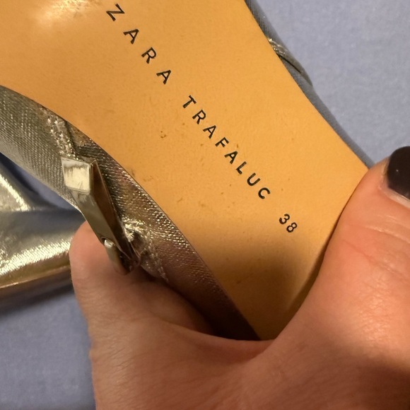 Zara Silver Heeled Boots with Pointed Toe - Picture 7 of 10